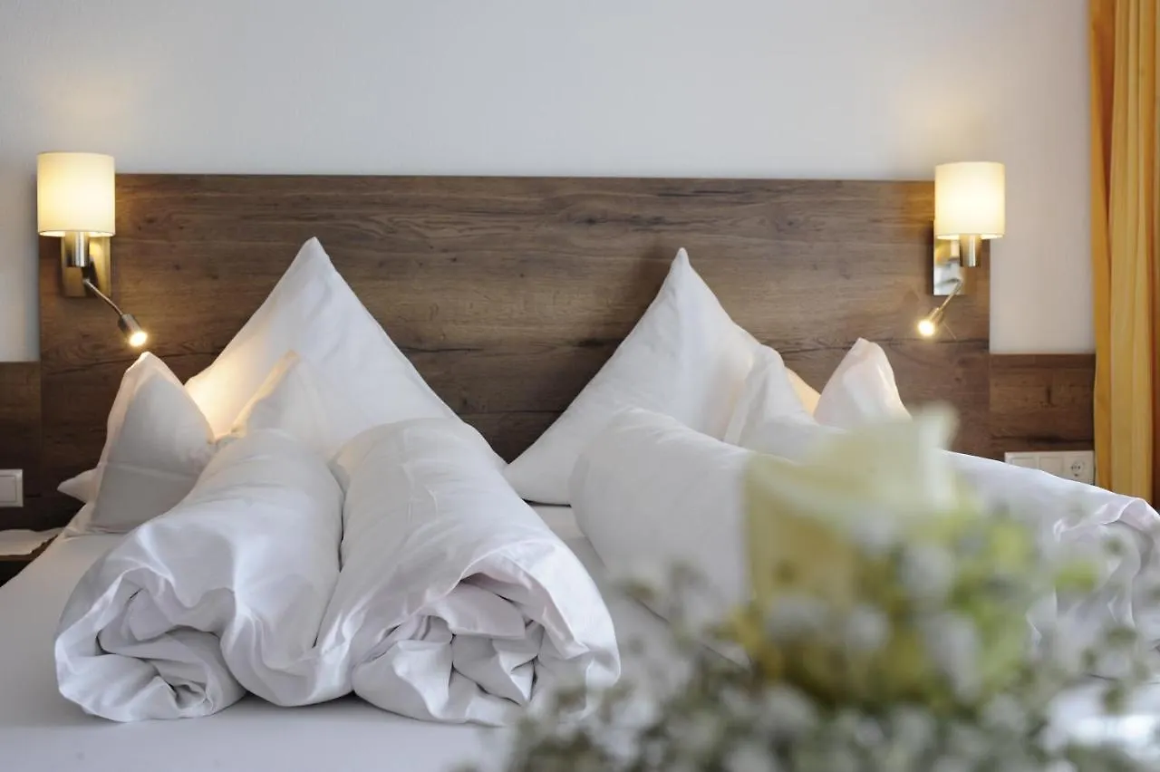 Alpenliebe Hotel Solden 0*,  Austria